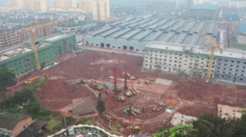 贵州赤水市百年赤水酒厂今年4月底投产，年产值五亿元