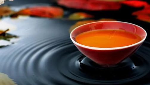 孙权借酒试英才。