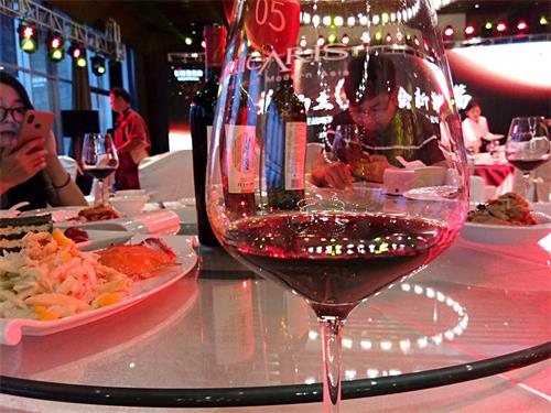 修炼6个步骤轻松入门品酒师