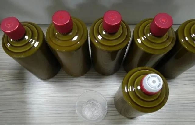 光瓶酒.jpg