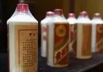酒桌上，开瓶后没喝完的白酒该怎么处理？